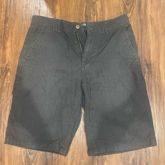 Freeworld Shorts - Picture 2 of 2